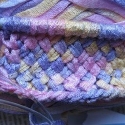 Узор для вязания ленточной пряжей