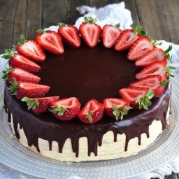 Поздравляем рукодельниц, родившихся 12 марта!