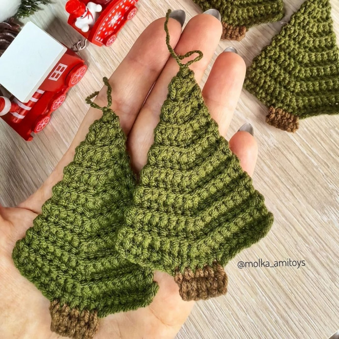 Вязаные елочки: создаем уют к Новому году