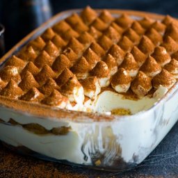 Поздравляем рукодельниц, родившихся 10 мая