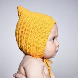 Шапка гномья весенняя