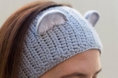 Повязка "Кошка" на голову для девочки крючком