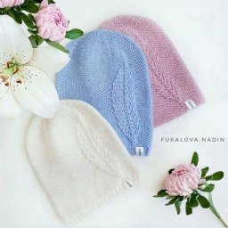 Шaпoчкa c узopoм «пepышкo»