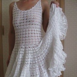 Очаровательное летнее платье