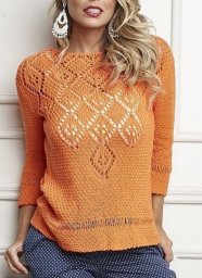 Оранжевая кофточка с ажурными ромбами