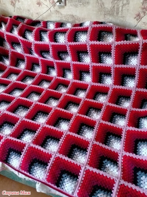 Идеи вязания пледов из бабушкиных квадратов с эффектом 3-D