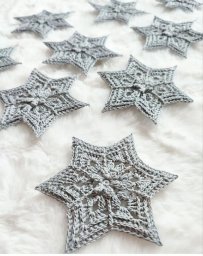 Снежинки крючком