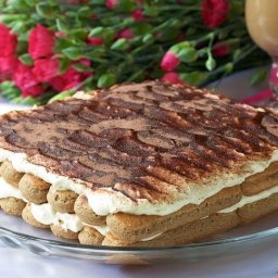 У нас сегодня сразу 7 именинниц!