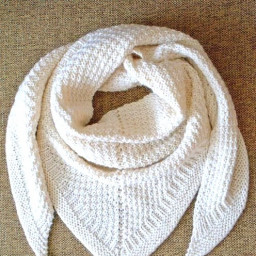 ​Шаль снежная, теплая и зимняя