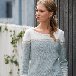 Нежный джемпер с полосками