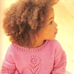 Ажурный свитер для девочки "Нежный цветочек"