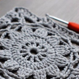 Финский бабушкин квадрат