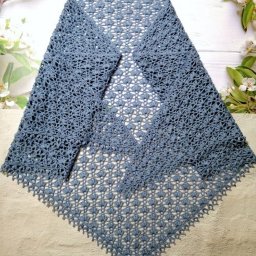 Вяжем шаль на холодное время года