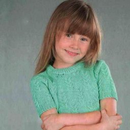 Детский пуловер с короткими рукавами, вяжем спицами