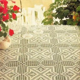 Вяжем скатерти из мотивов