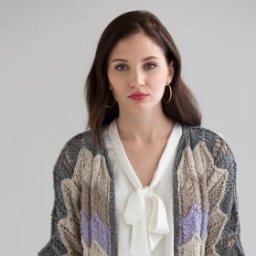 Симпатичный кардиган спицами