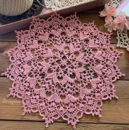 Интересная салфетка крючком