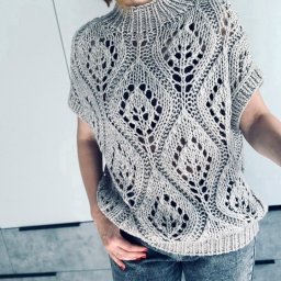 Интересный узор спицами