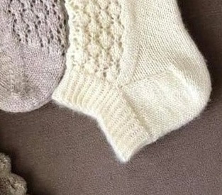 Носки спицами