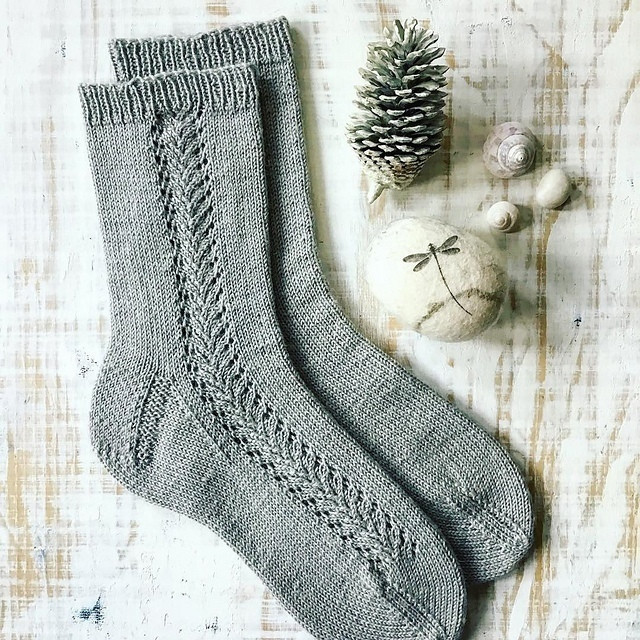 Вязаные носки Winters Frost спицами Вязаные носки Winters Frost спицами