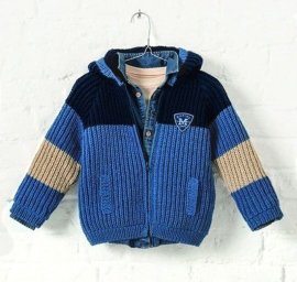 Детский жакет на молнии с декоративными карманами