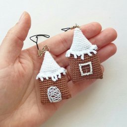 Пряничный домик крючком