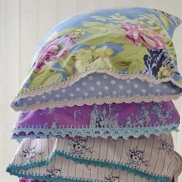 Варианты нежных обвязок крючком