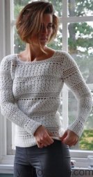 Белоснежный женский джемпер крючком