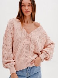 Кофта пудрового цвета, вяжем спицами