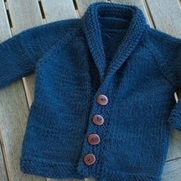 Нежный кардиган для мальчика