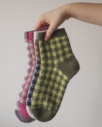 Схема жаккарда в клетку для носков