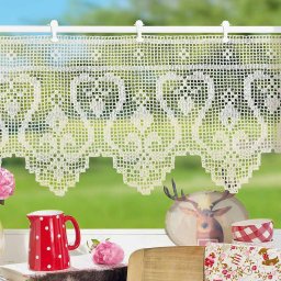 Занавеска в филейной технике