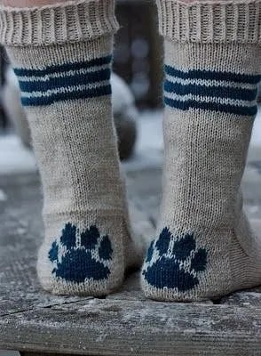 Носочки жаккардом "лапки" Носочки жаккардом "лапки"