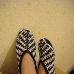 Удобные тапочки-следочки