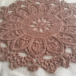 Объёмная салфетка крючком