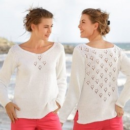 Топ "Сердечный" с ажурными узорами