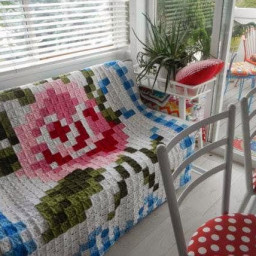 Неординарное применение бабушкиного квадрата