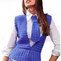 Вязаный костюм с галстуком!