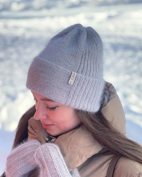 Незамысловатая шапочка, полу тыква - полу бини Незамысловатая шапочка, полу тыква - полу бини