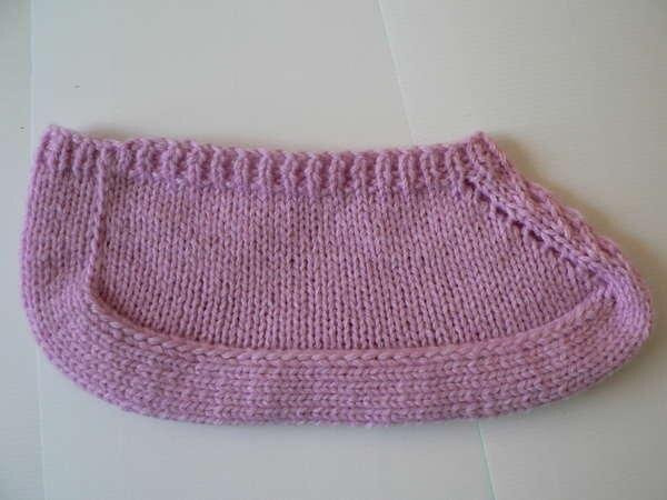 Тапочки спицами