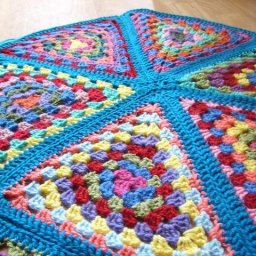 Бабушкины треугольники, видели такое?