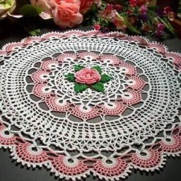 Красивая салфетка крючком