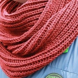 Как связать аккуратную английскую резинку?