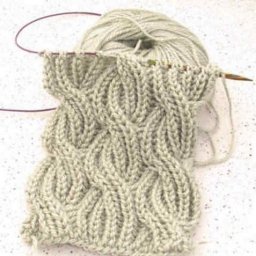 Стильный вязаный шарфик