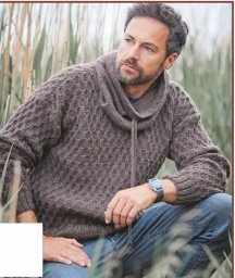 Мужской пуловер с узором из «сот»