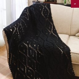 Нежный плед крючком