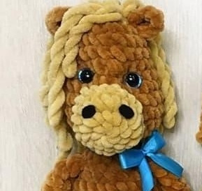 Лoшaдκa, вяжем символ года