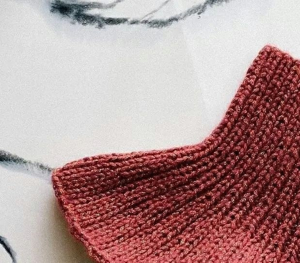 Манишка спицами Манишка спицами