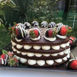 У нас сегодня сразу 9 именинницы!