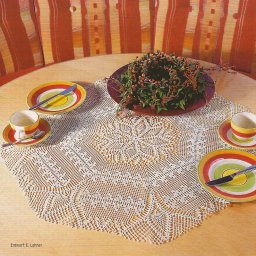 Вязаная крючком салфетка